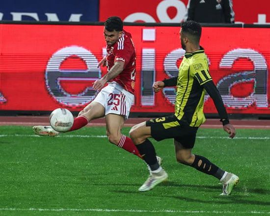 زيزو خلال المباراة زيزو خلال المباراة