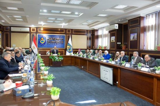 مجلس جامعة دمنهور يشهد توقيع اتفاقية تعاون بين جامعتي دمنهور وطوكيو للعلوم باليابان