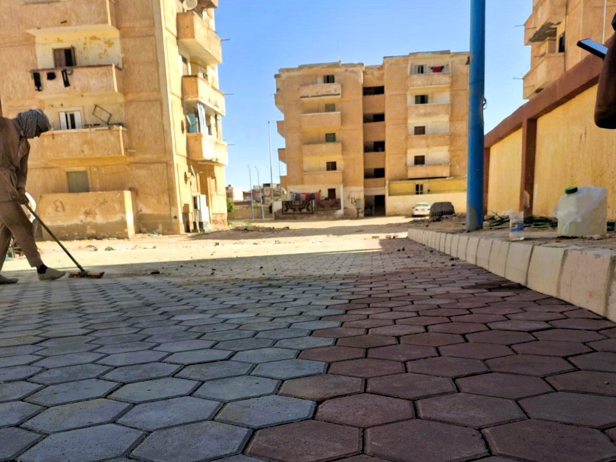 اعمال رصف محيط عمارات حي الزهور - مطروح