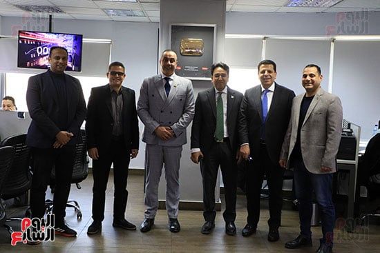 جولة أيمن محسب ومحمود سامى ومحمود الشويخ فى صالة تحرير اليوم السابع (24)