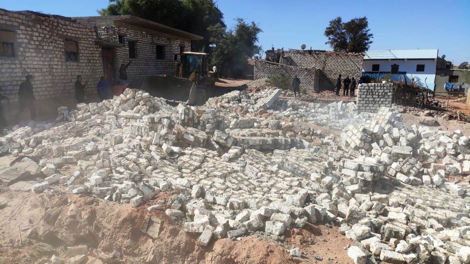 تعديات تعديات