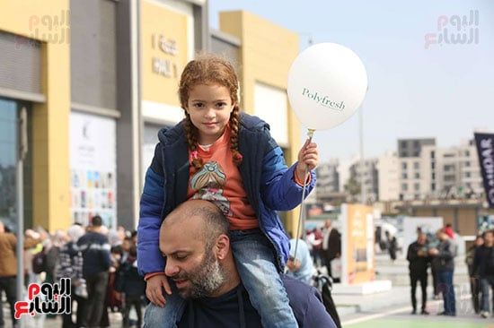 كتف الاب وطن كتف الاب وطن