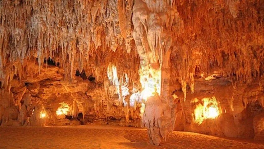 كهف الجارة (3) كهف الجارة (3)