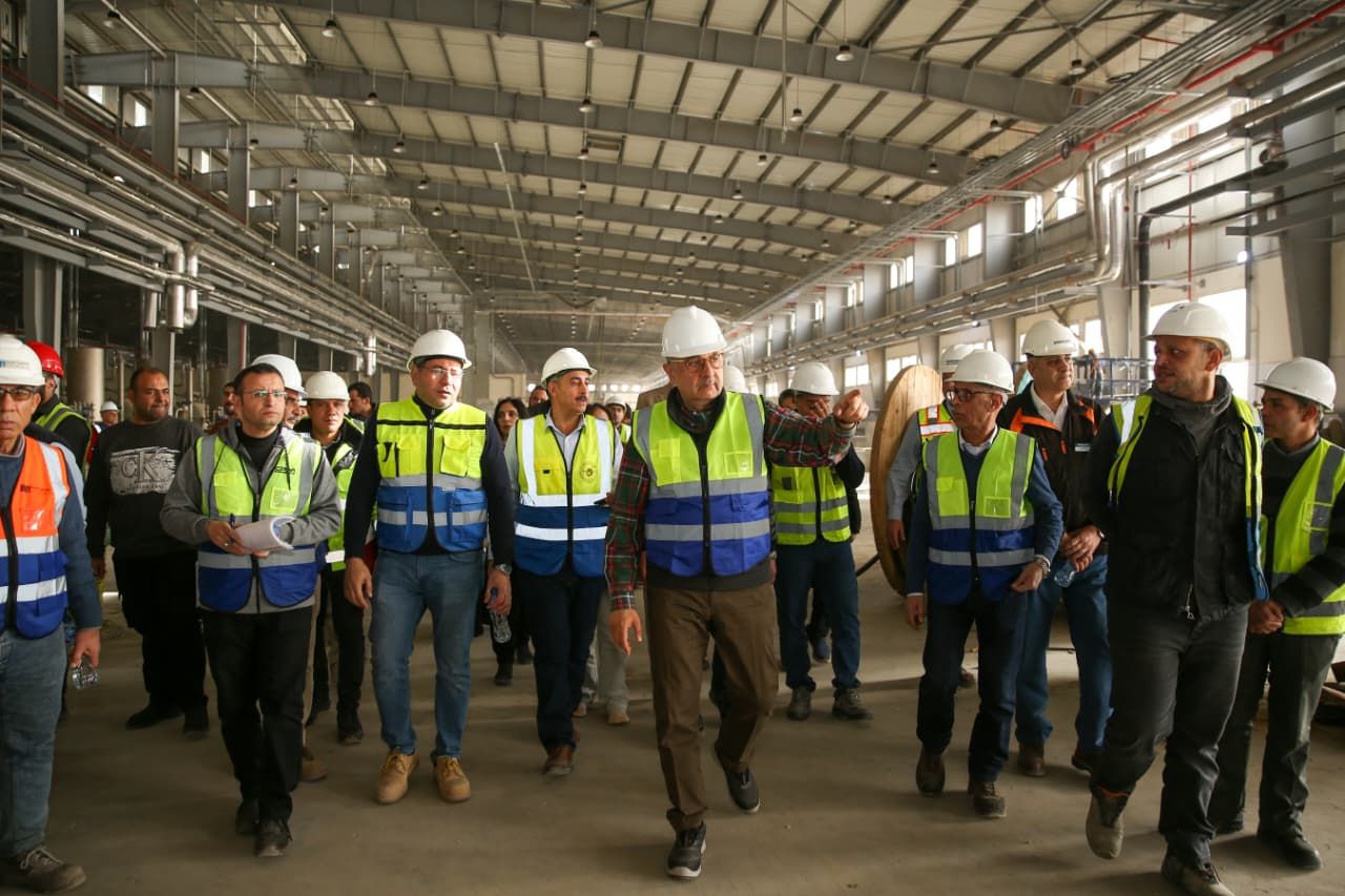 56a976d8-d35a-4f9d-83c9-895eeafc1e25 56a976d8-d35a-4f9d-83c9-895eeafc1e25