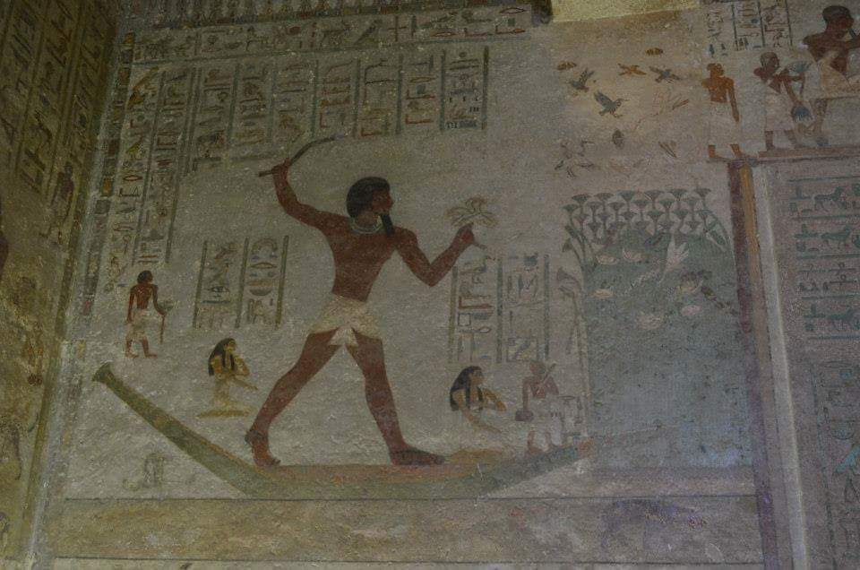 مقبرة خيتى ببنى حسن بالمنيا (1) مقبرة خيتى ببنى حسن بالمنيا (1)