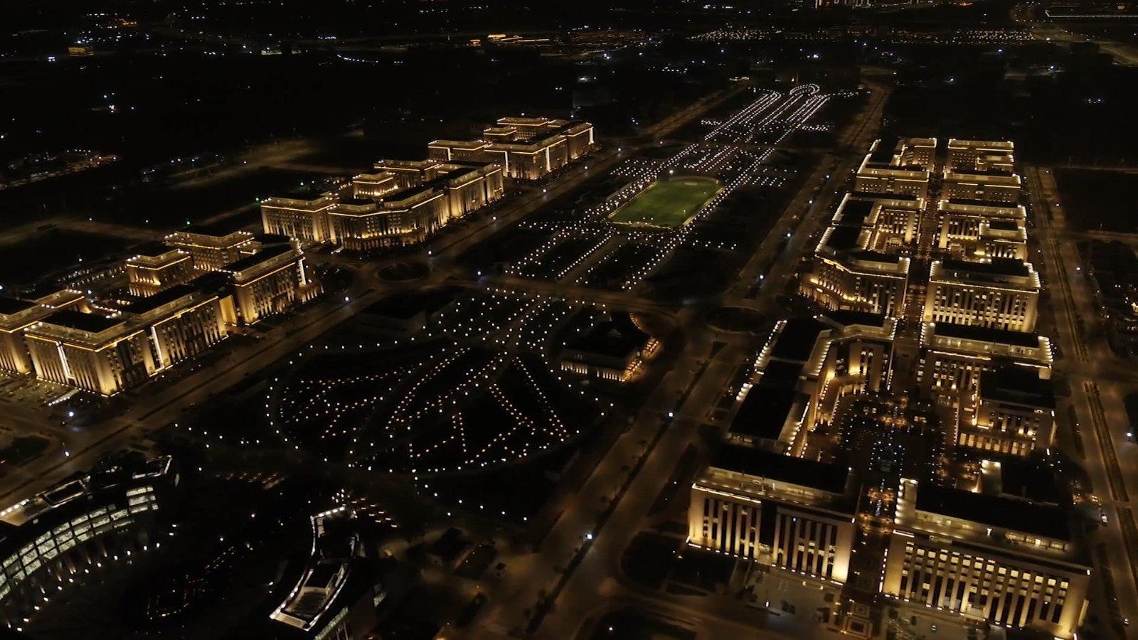 العاصمة الجديدة جاهزة لاستقبال مختلف الفعاليات (5) العاصمة الجديدة جاهزة لاستقبال مختلف الفعاليات (5)