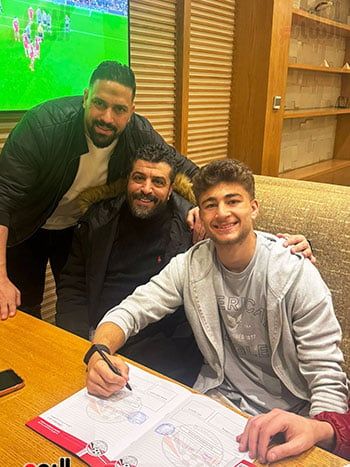 توقيع عودة الفاخوري لبيراميدز (3) توقيع عودة الفاخوري لبيراميدز (3)