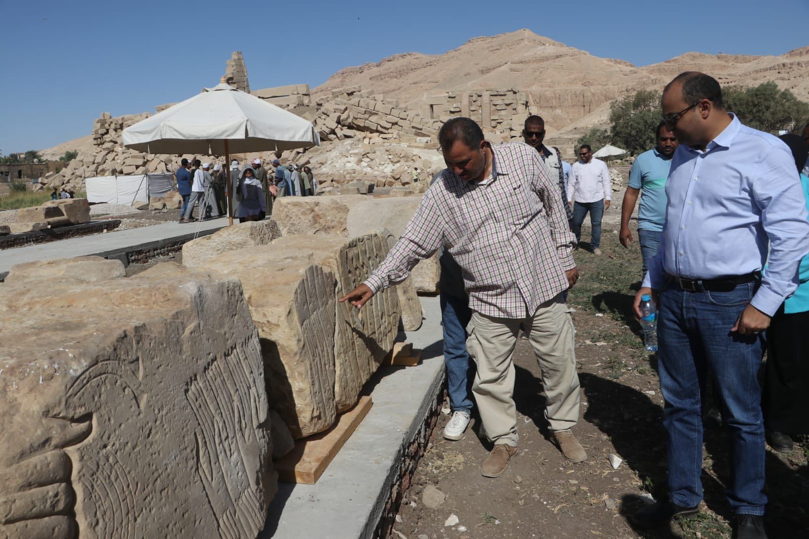 مشروعي ترميم الصرح الأول لمعبد الرامسيوم ومقبرة تحتمس الثاني بالأقصر