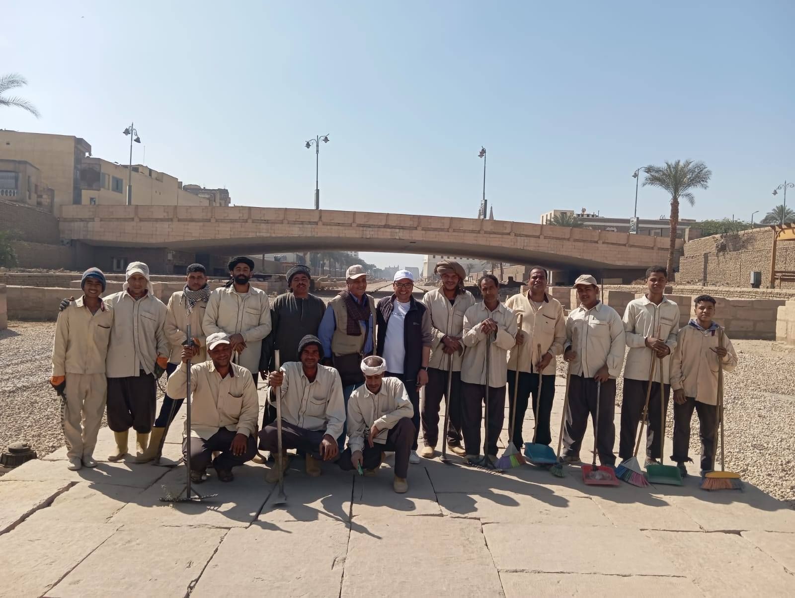 آثار الأقصر تؤكد على خضوع طريق الكباش لأعمال النظافة الدورية آثار الأقصر تؤكد على خضوع طريق الكباش لأعمال النظافة الدورية