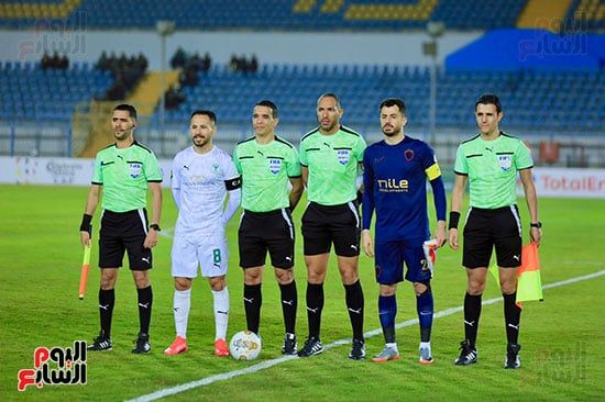 طاقم حكام لقاء الزمالك والمصري طاقم حكام لقاء الزمالك والمصري