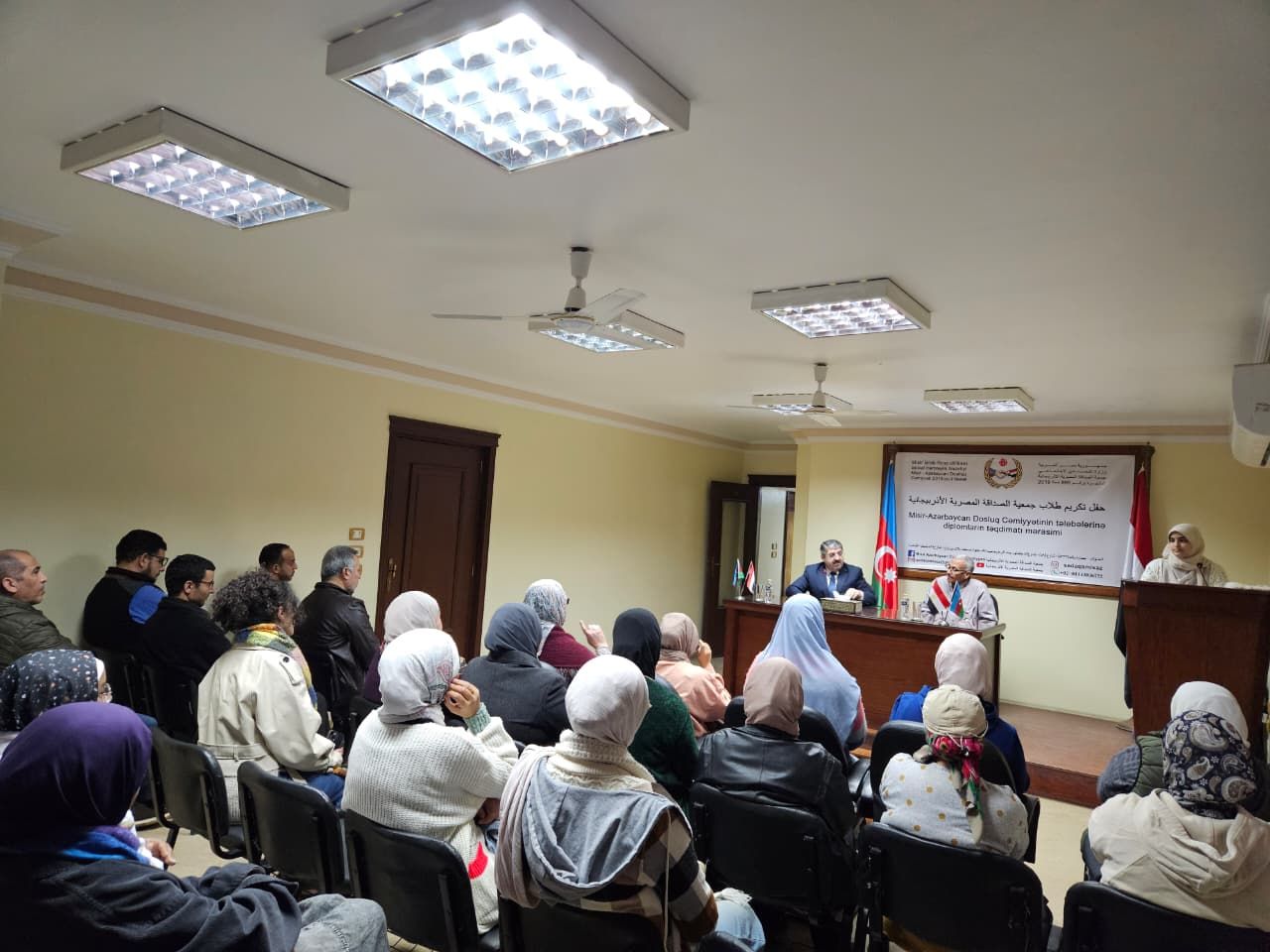 فن السجاد اليدوي (1) فن السجاد اليدوي (1)