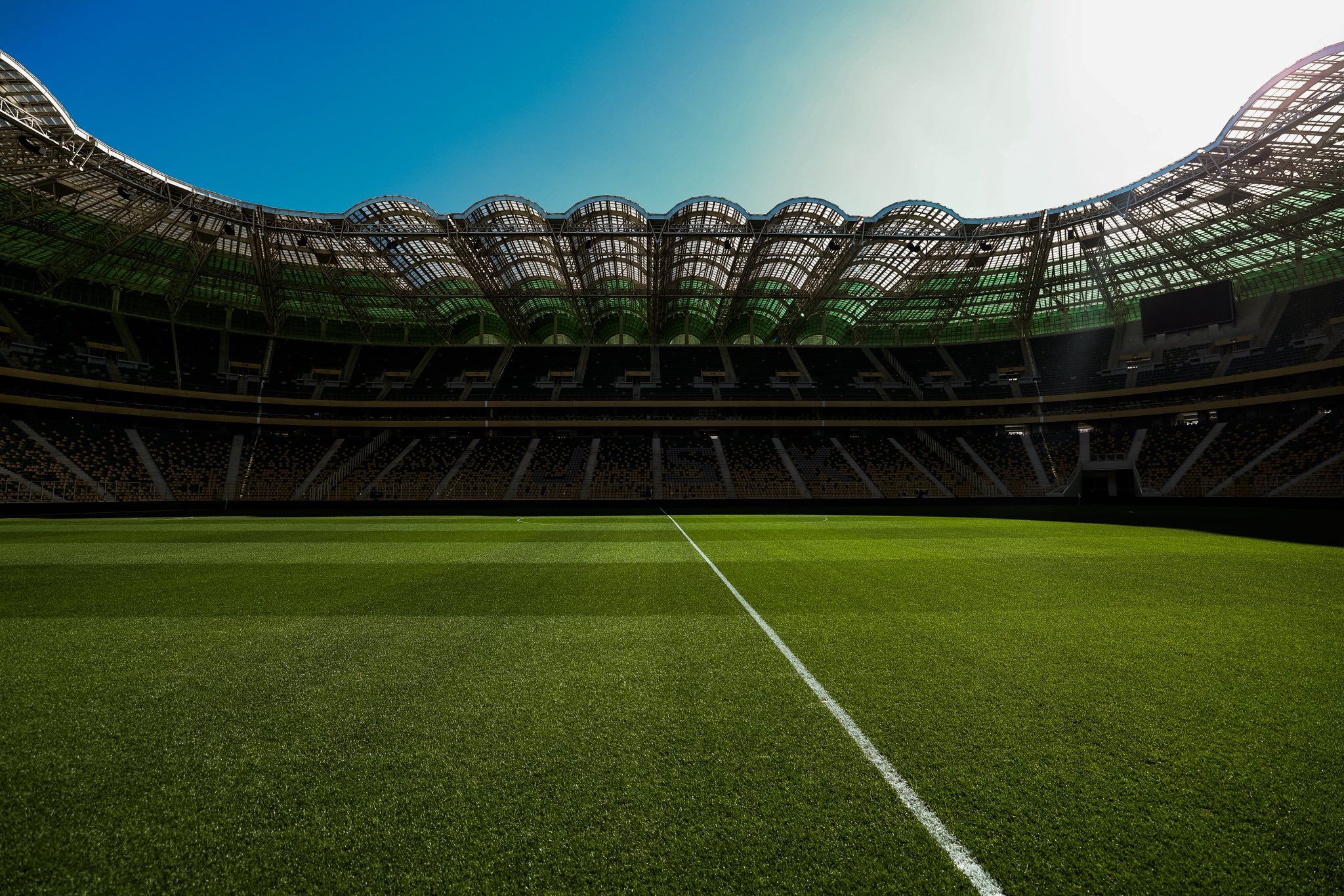 أرضية استاد حسين آيت أحمد أرضية استاد حسين آيت أحمد