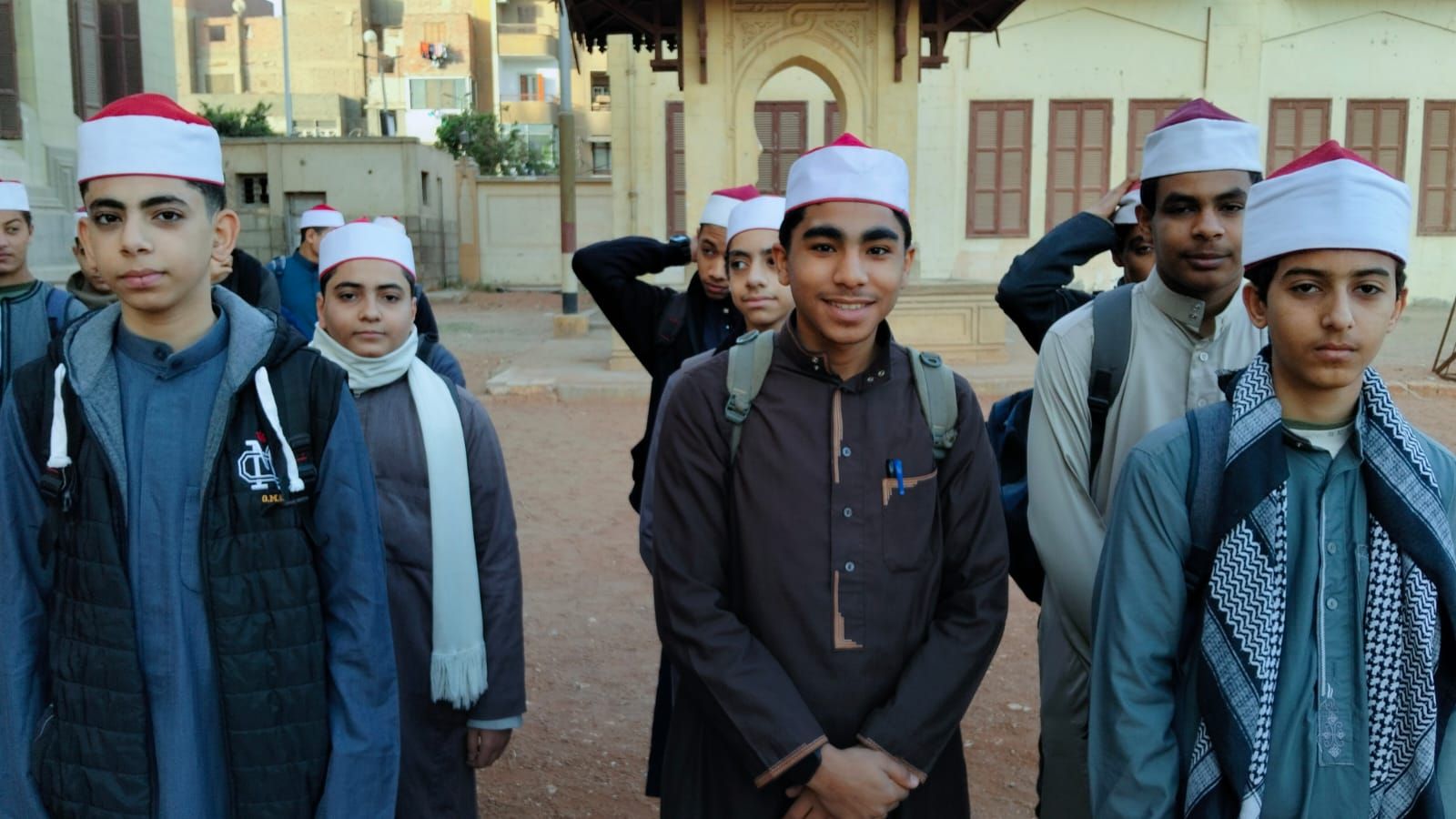 طلاب الأزهر أول يوم دراسة