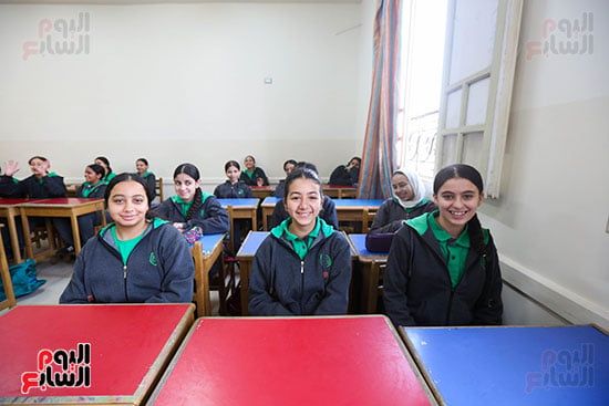 بداية الفصل الدراسي الثاني (49)