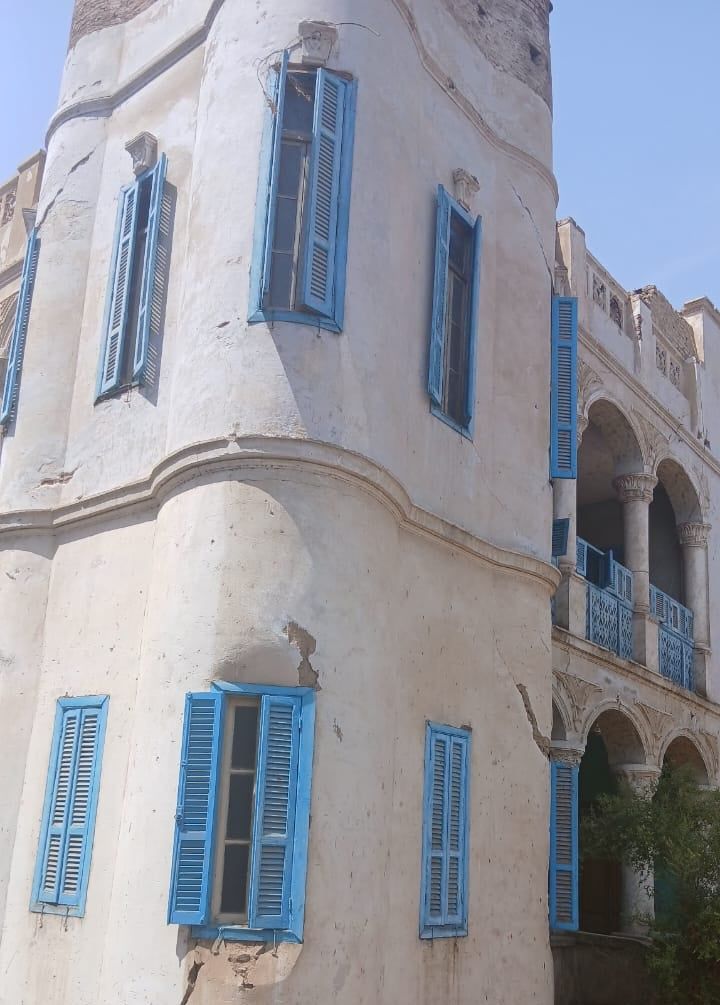 شبابيك القصر