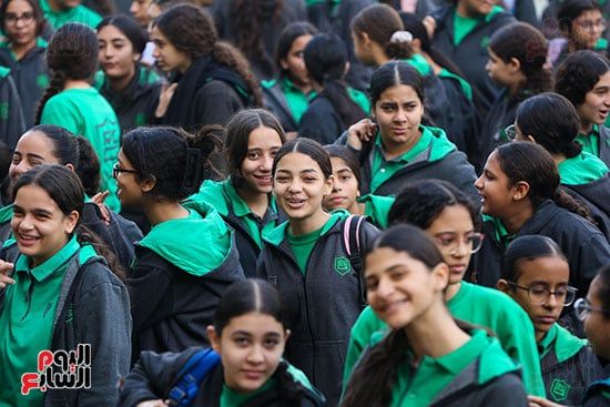 بداية الفصل الدراسي الثاني (10)