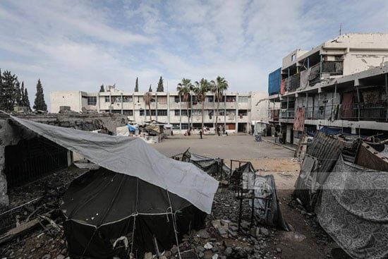 مدارس الإيواء بمخيم البريج