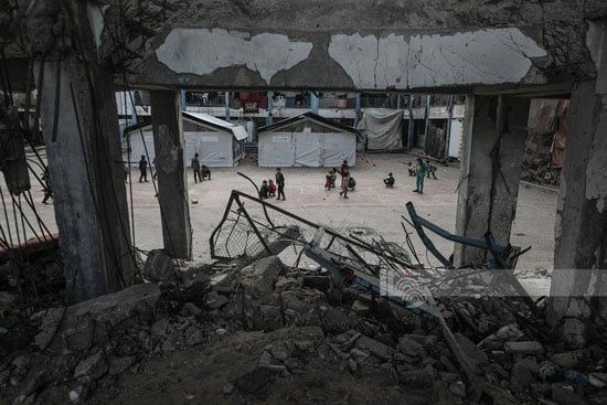 مدارس مدمرة يعش بها النازحون فى غزة