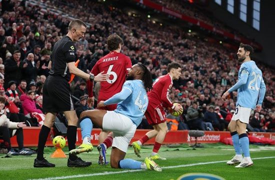 مان سيتى وليفربول