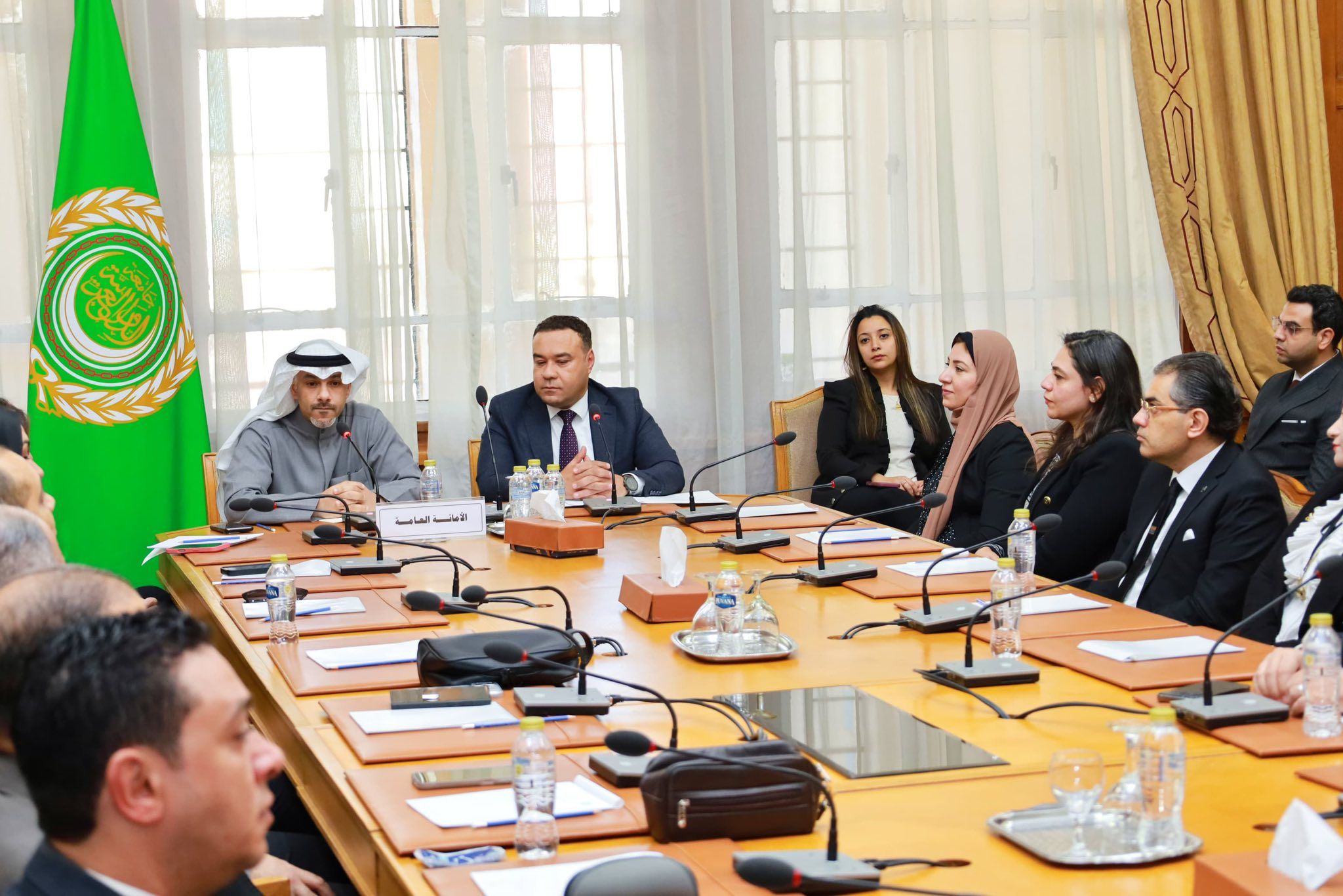 وفدٌ من مستشاري هيئة النيابة الإدارية يزور مقر جامعة الدول العربية (6)