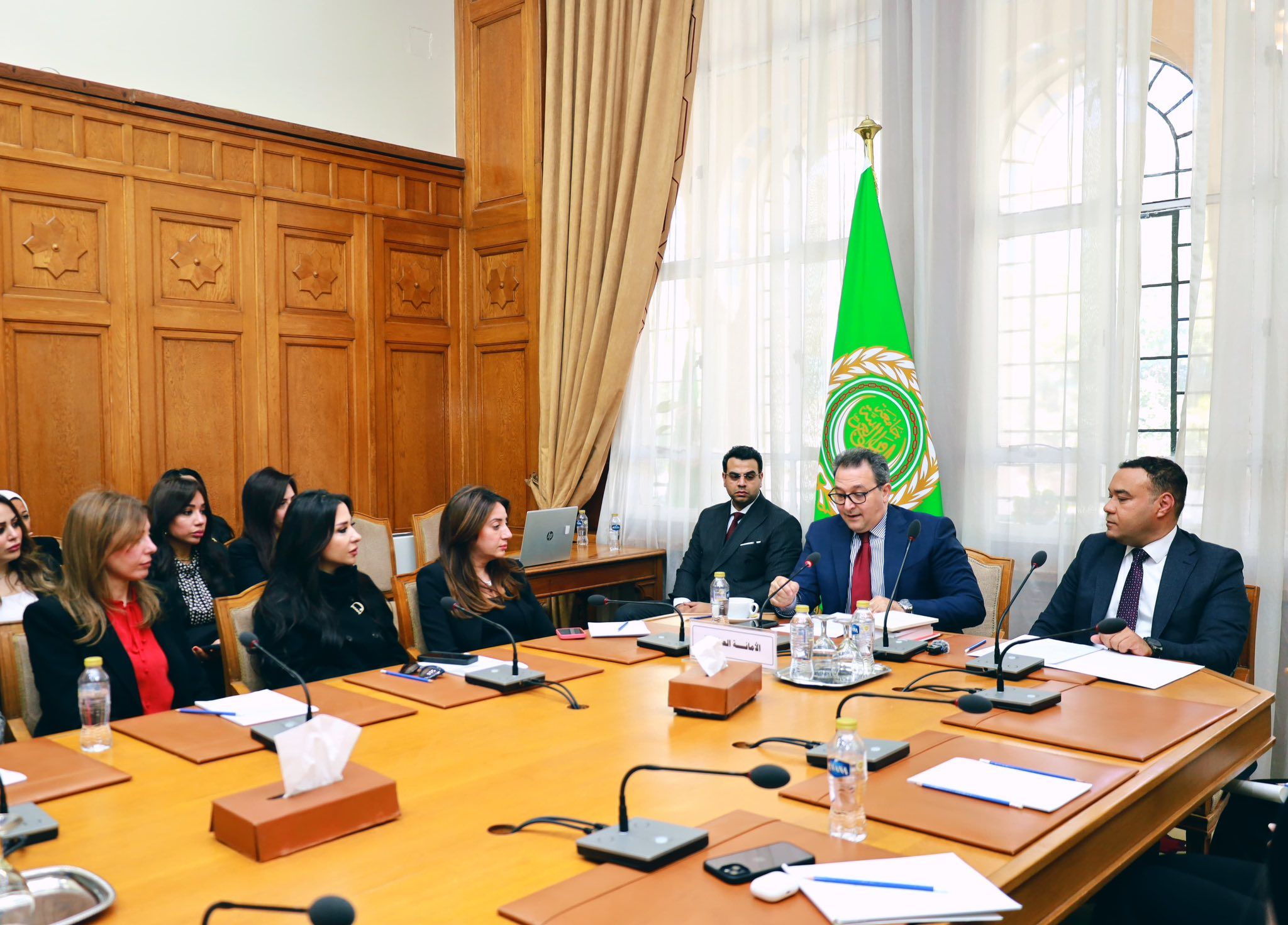 وفدٌ من مستشاري هيئة النيابة الإدارية يزور مقر جامعة الدول العربية (20)