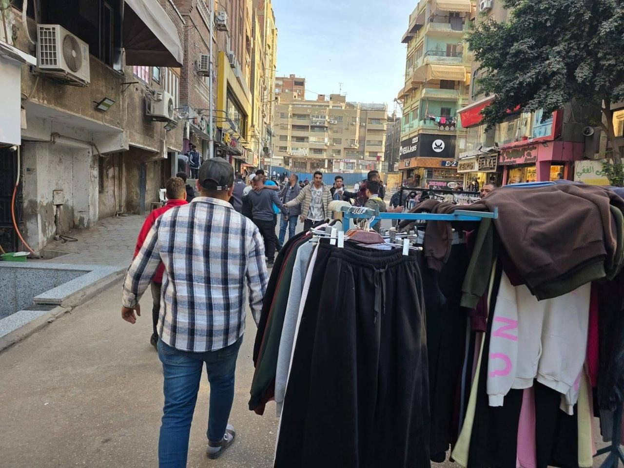 حى الطالبية يتحرك لرفع إشغالات شارع ضياء