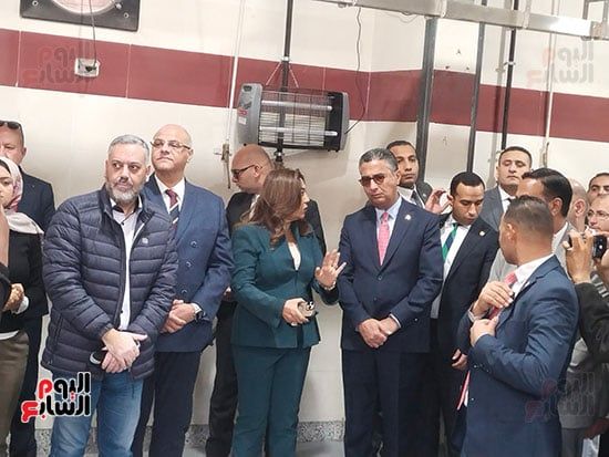 وزيرة التنمية المحلية (3)