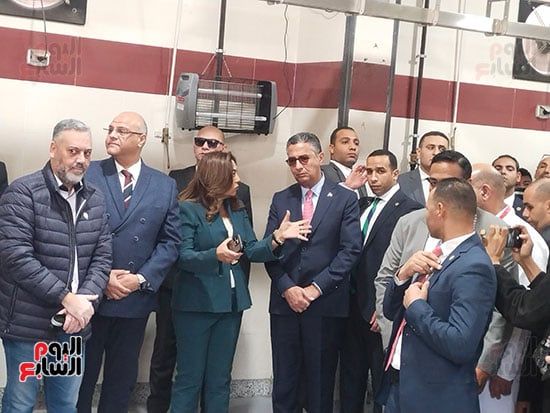 وزيرة التنمية المحلية (2)