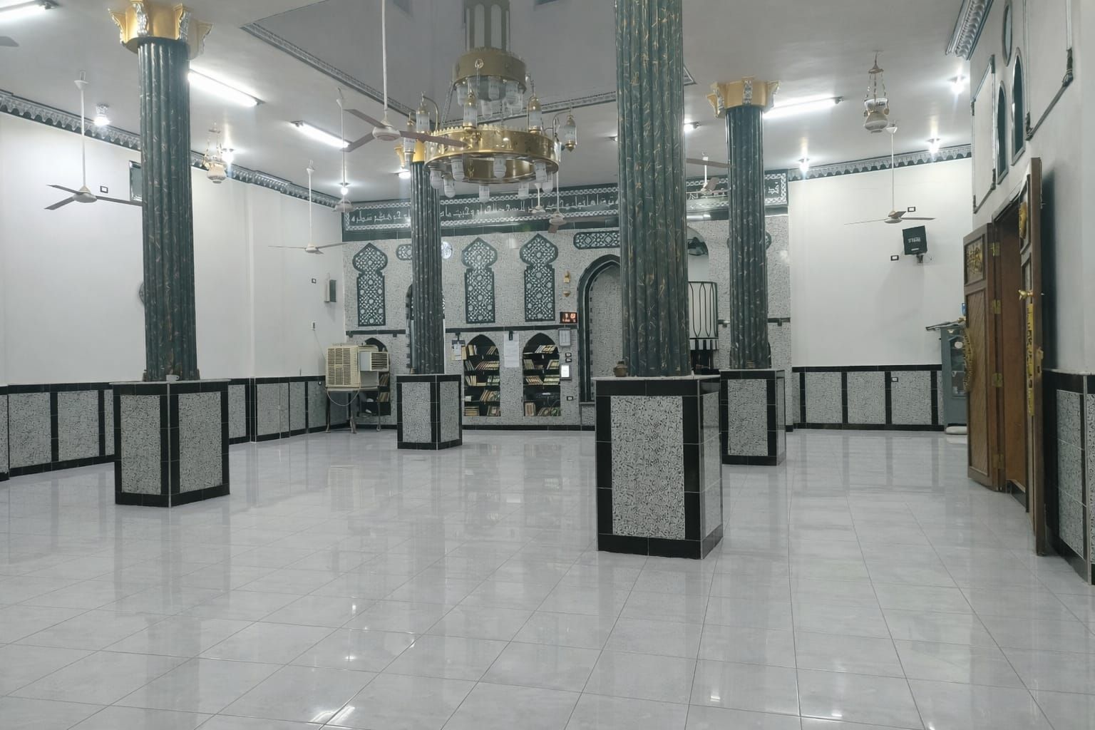 مسجد عبد الله أعوض بالكرنك بإدارة أوقاف بندر الأقصر