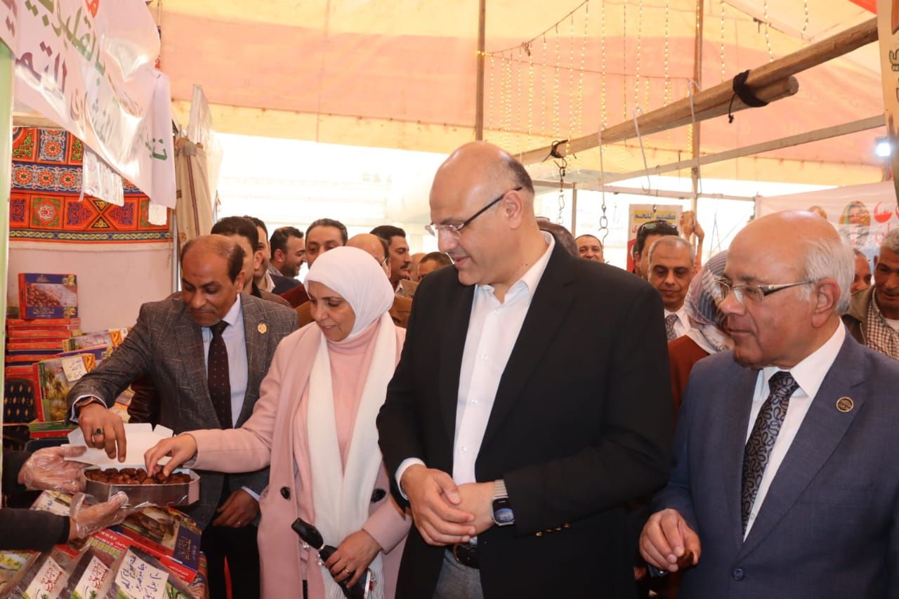 خلال الجولة بالمعارض