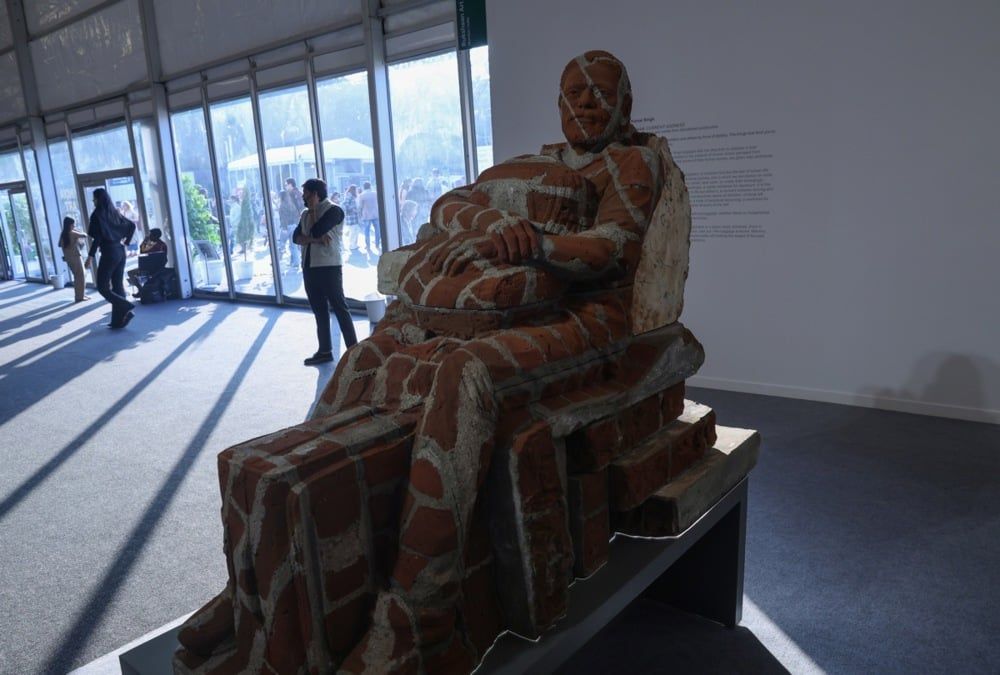 بمشاركة 135 عارضًا عالميا.. فعاليات معرض الهند للفنون (4)