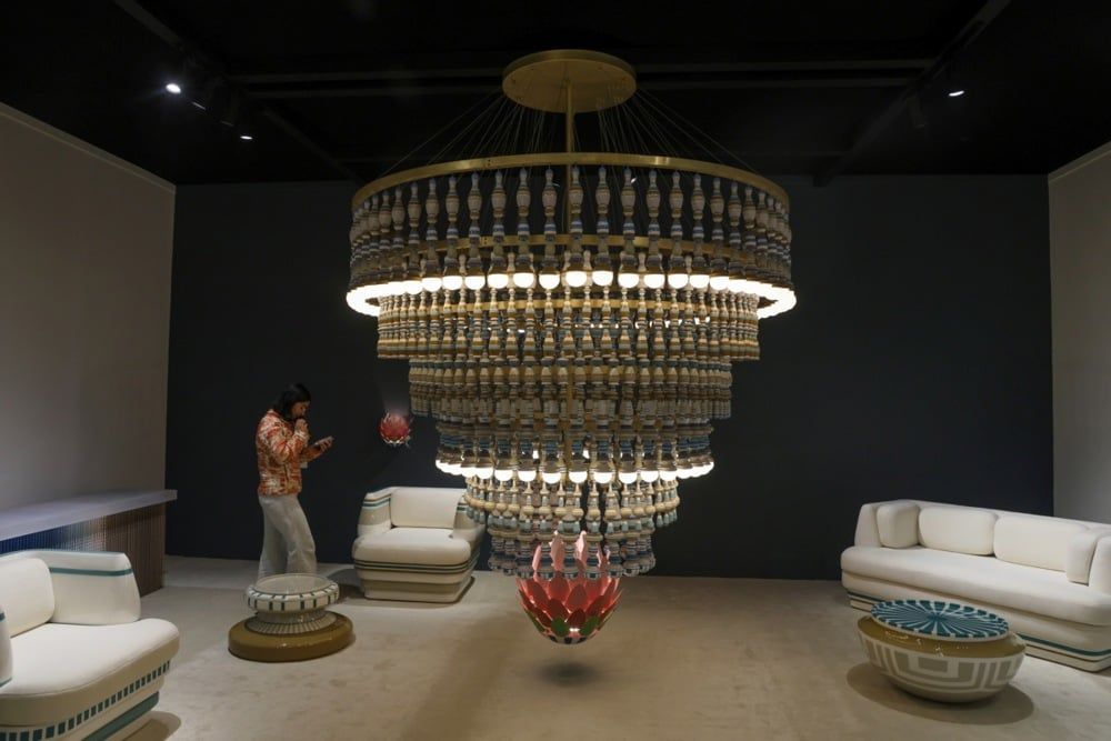 بمشاركة 135 عارضًا عالميا.. فعاليات معرض الهند للفنون (11)