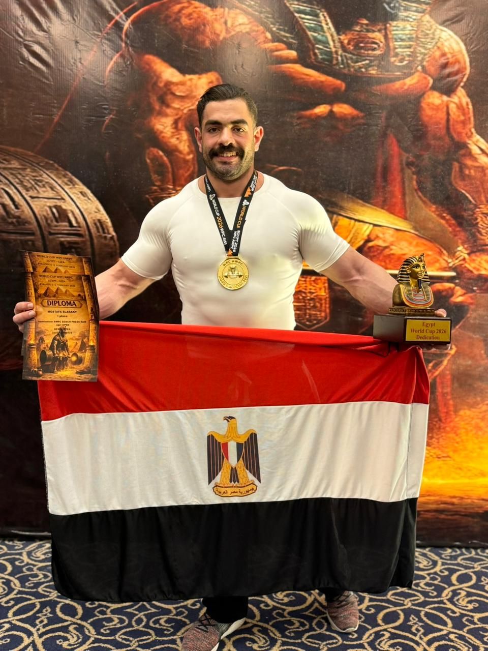 مصطفى العراقي يتربع على عرش القوى البدنية للمرة الثانية (2)