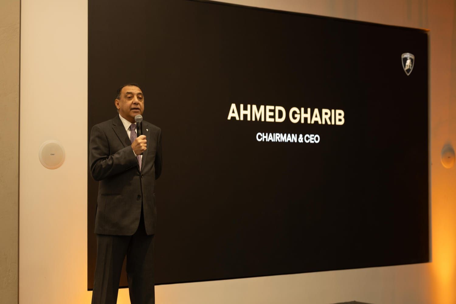 التدشين الرسمي لعلامة السيارات الإيطالية الفاخرة لامبورجيني بالسوق المصري (3)