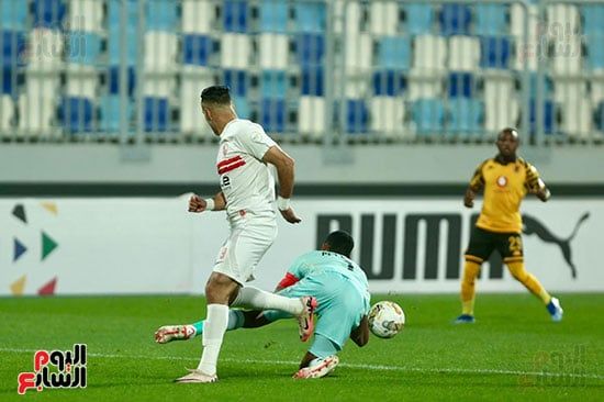 التحامات قوية خلال المباراة التحامات قوية خلال المباراة