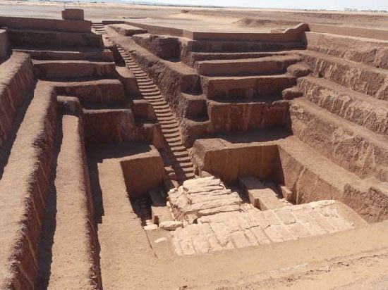 قلاع الضبة الأثرية في بلاط قلاع الضبة الأثرية في بلاط