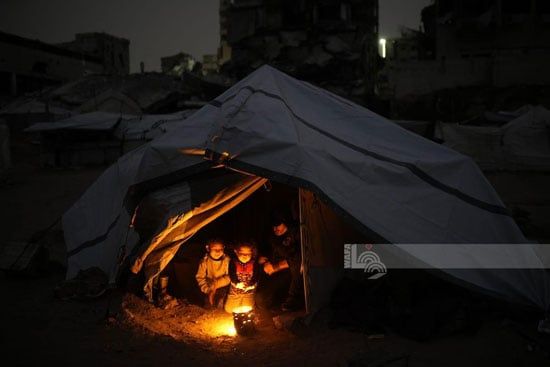 معاناة النازحين فى غزة معاناة النازحين فى غزة