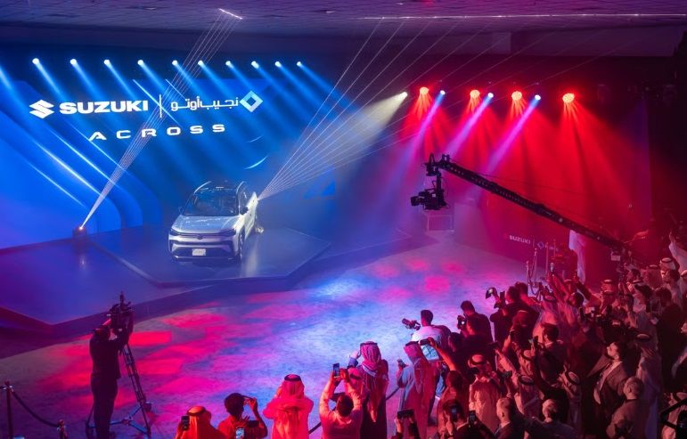 سوزوكي أكروس 2026