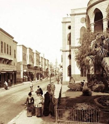 شارع-عابدين-بالقاهرة---مصر---عام-١٩٠٠. شارع-عابدين-بالقاهرة---مصر---عام-١٩٠٠.