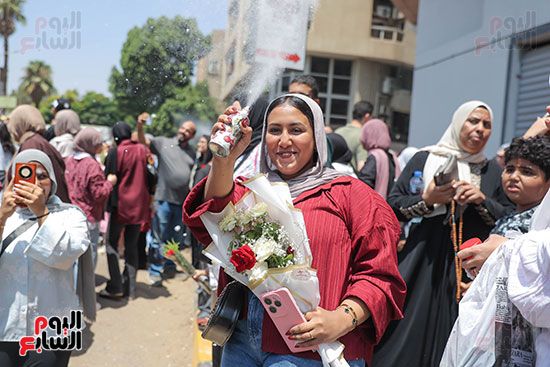نهاية مارثون الثانوية العامة (2) نهاية مارثون الثانوية العامة (2)