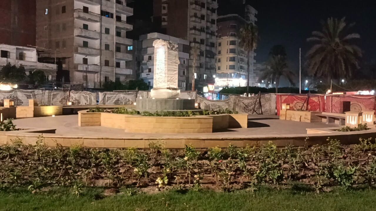 روعة الميدان وحوله الزراعات