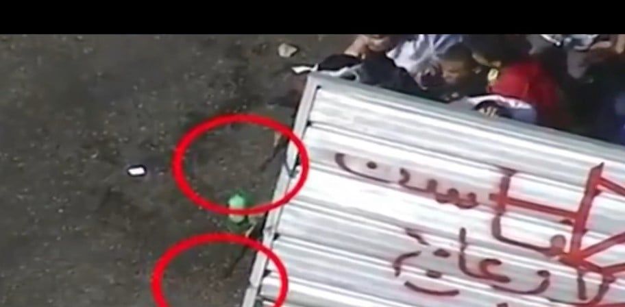 الأسلحة النارية في أيدي عناصر الإخوان الإرهابية