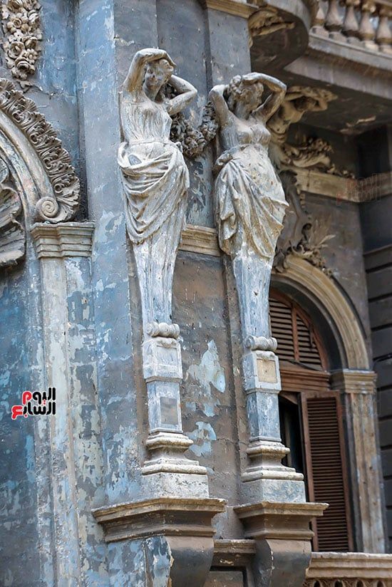 مقتنيات قصر السكاكيني (2) مقتنيات قصر السكاكيني (2)