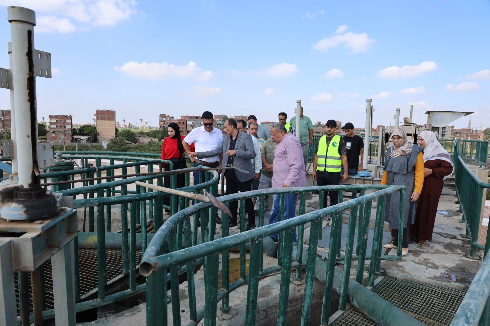 متابعة مراحل التشغيل بالمحطة متابعة مراحل التشغيل بالمحطة