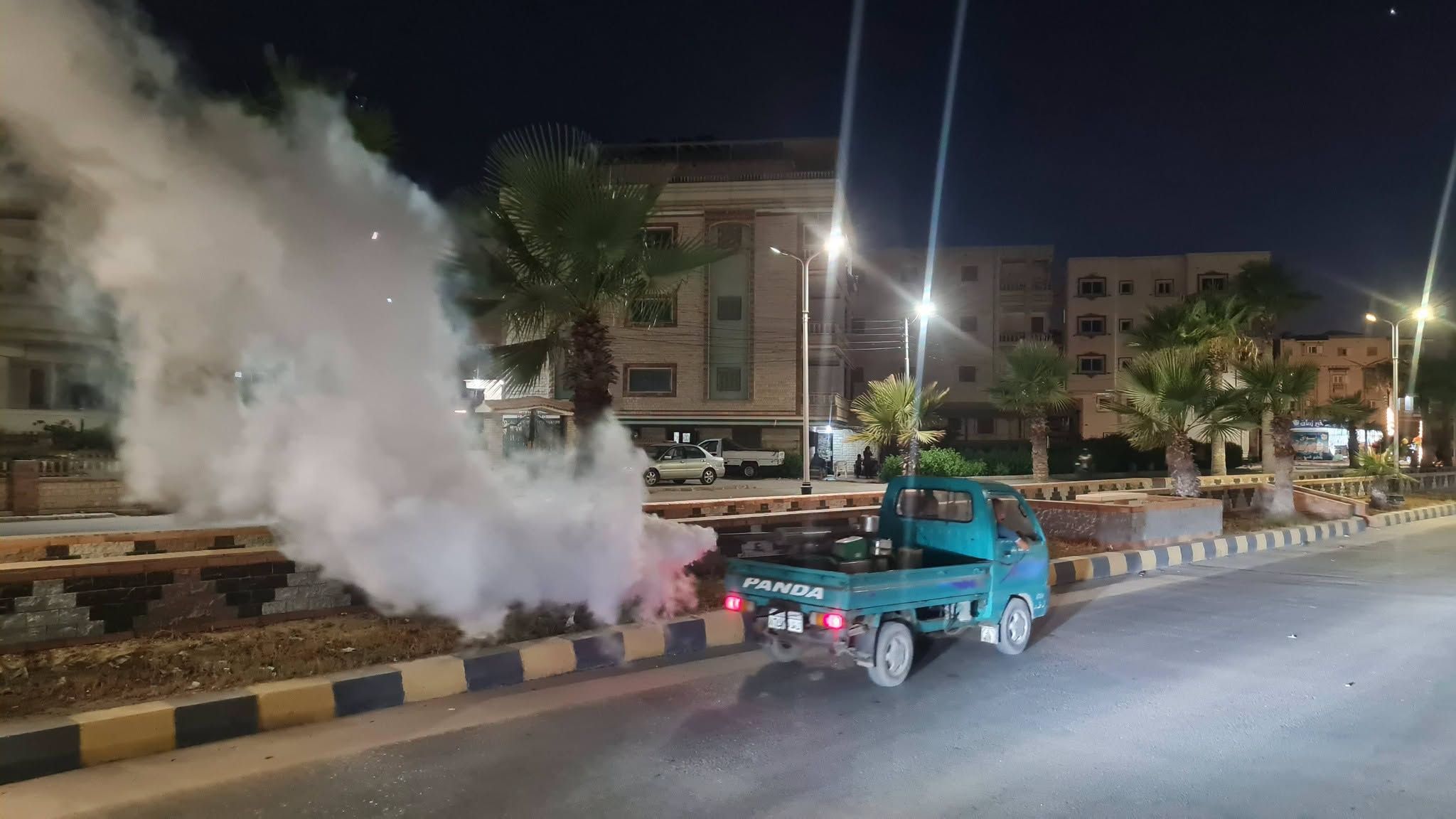 الحرص على الرش لمنع انتشار الناموس