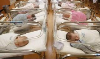 مصر تُسجّل أقلّ معدل للمواليد منذ 50 عاماً