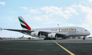 طيران الإمارات تعلق إجراءات تسجيل المسافرين المغادرين من مطار دبي اليوم