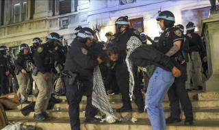 شرطة نيويورك اعتقلت 300 متظاهر مؤيد لفلسطين في جامعة كولومبيا