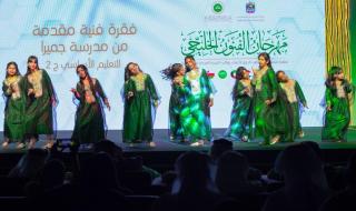 مكتب التربية يكرم الفائزين في مهرجان الفنون الخليجي لطلبة التعليم العام في وزارات التربية والتعليم بدول الخليج