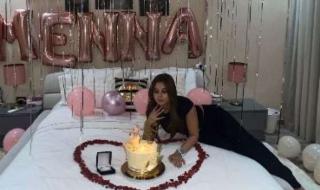منة عرفة تحتفل بعيد ميلادها عبر انستجراماليوم الأربعاء، 1 مايو 2024 07:23 صـ   منذ ساعة 10 دقائق